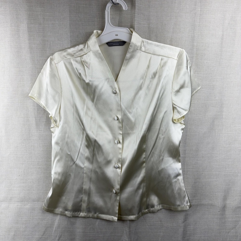 Investments Shirt Womens Petite‎ 4P White Satin Button Front Short Sleeve Top